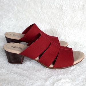 NWOT Clarks Nubuck Leather Valarie Slide Sandals